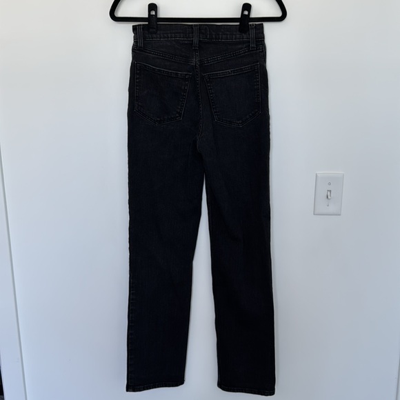 Abercrombie & Fitch The 90's Straight Ultra High Rise Jean, Black - Size 26/2R - Picture 5 of 7
